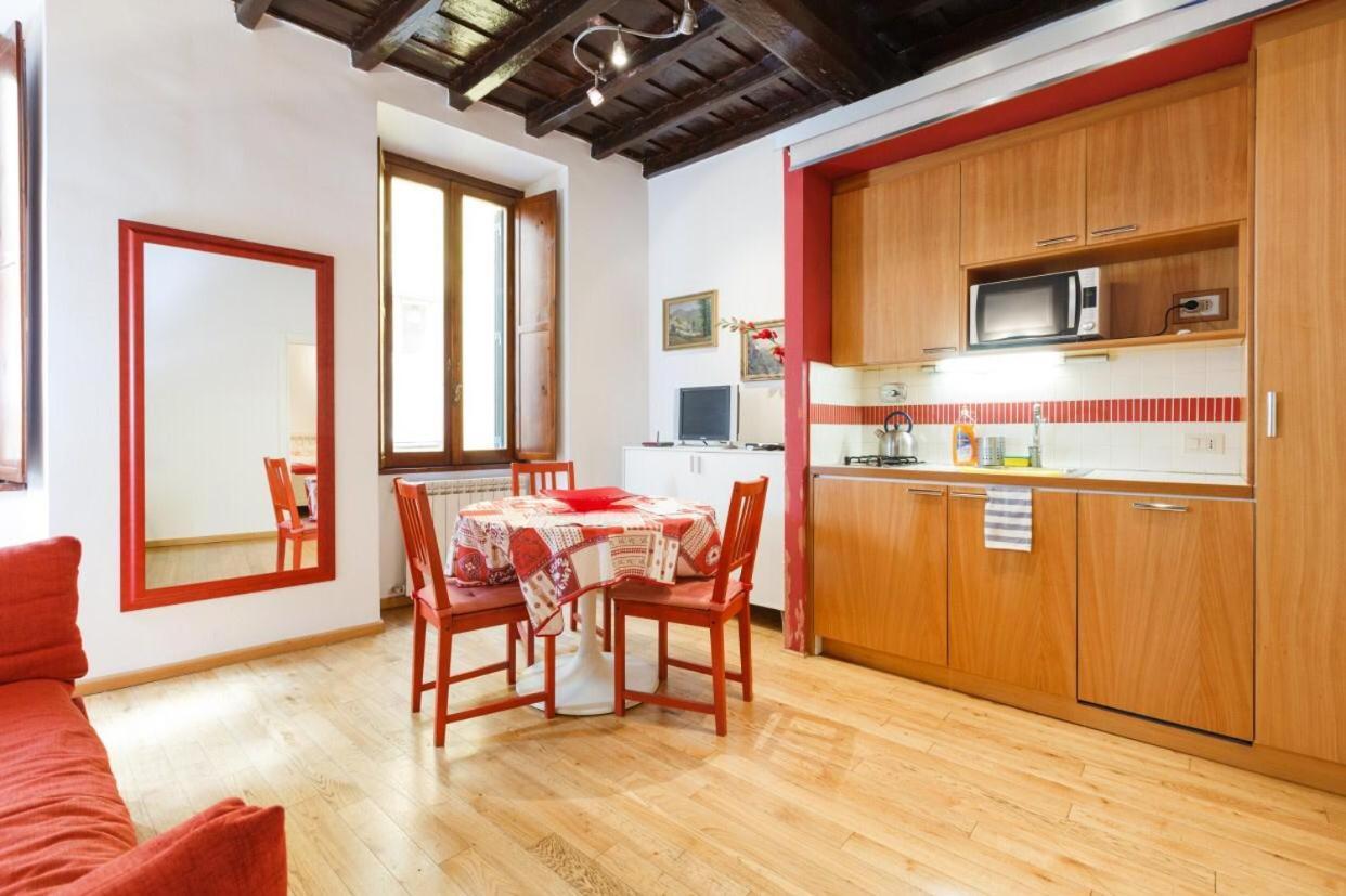 Piazza Navona Apartment Rome Exterior photo